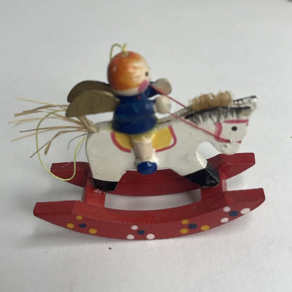 Vintage Set Of 21 Wooden Hanging Christmas Ornaments Some Have Damage See‎ Pics
